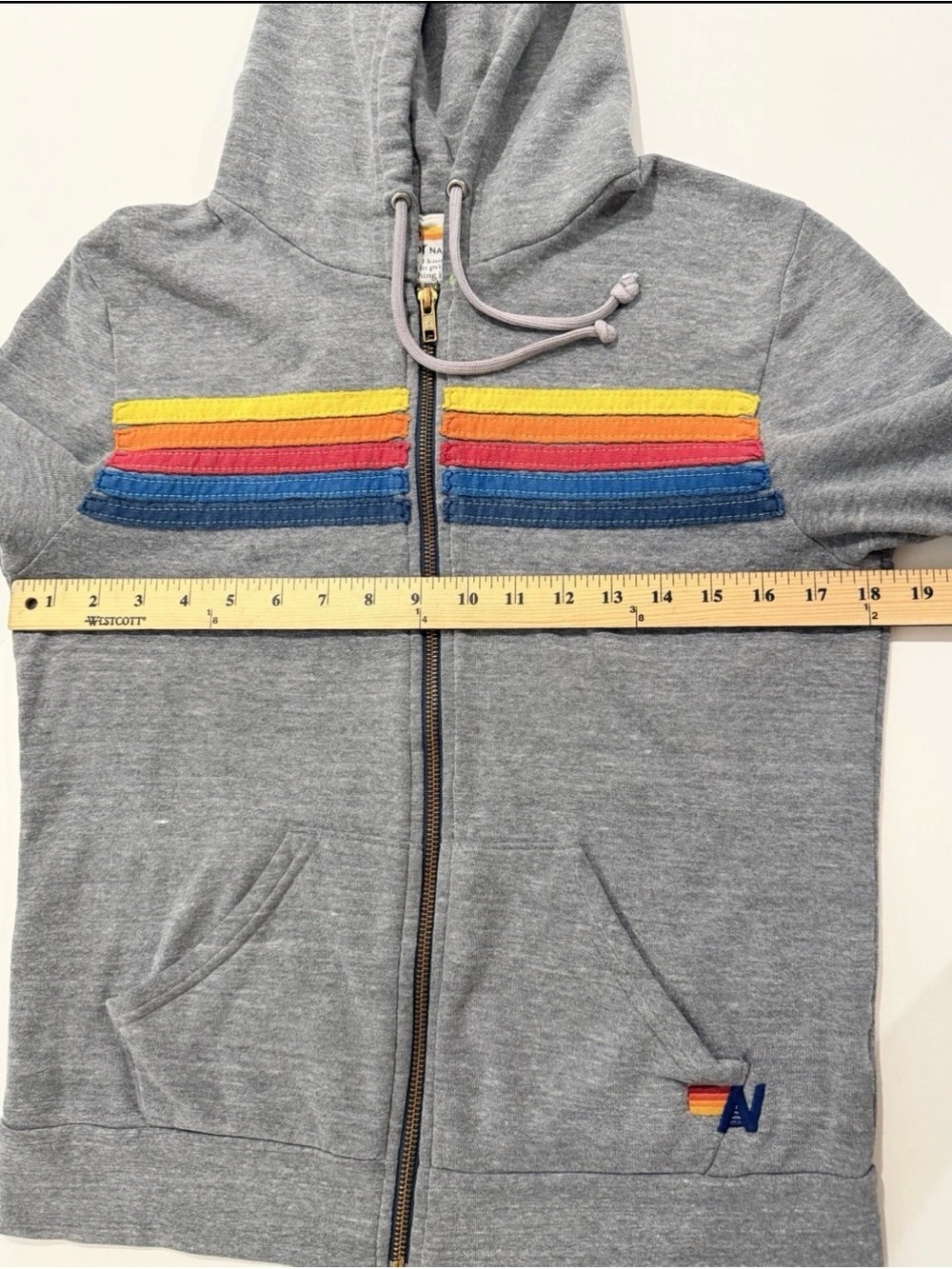 Aviator Nation 5 Stripe Rainbow
Sweat Set Gray Hoodie S Joggers L
Made in USA - Picture 6 of 9